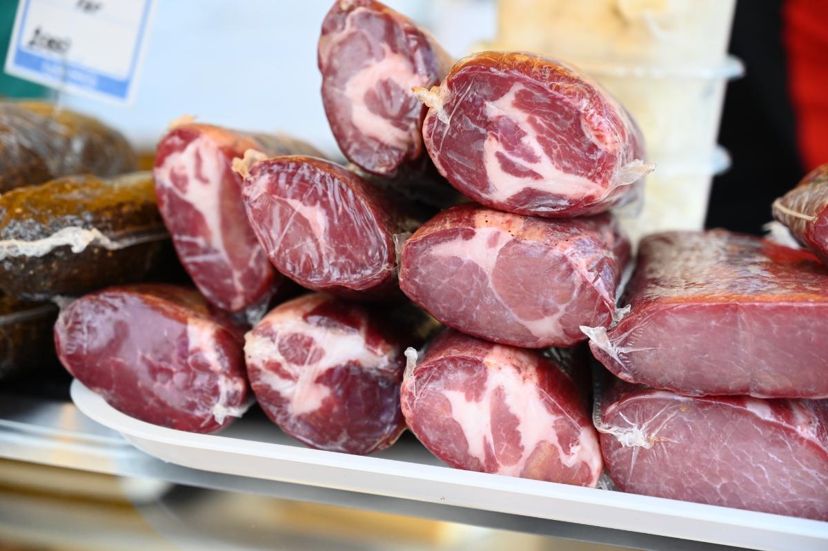 Южноуральскому предпринимателю приостановили декларации на мясные полуфабрикаты