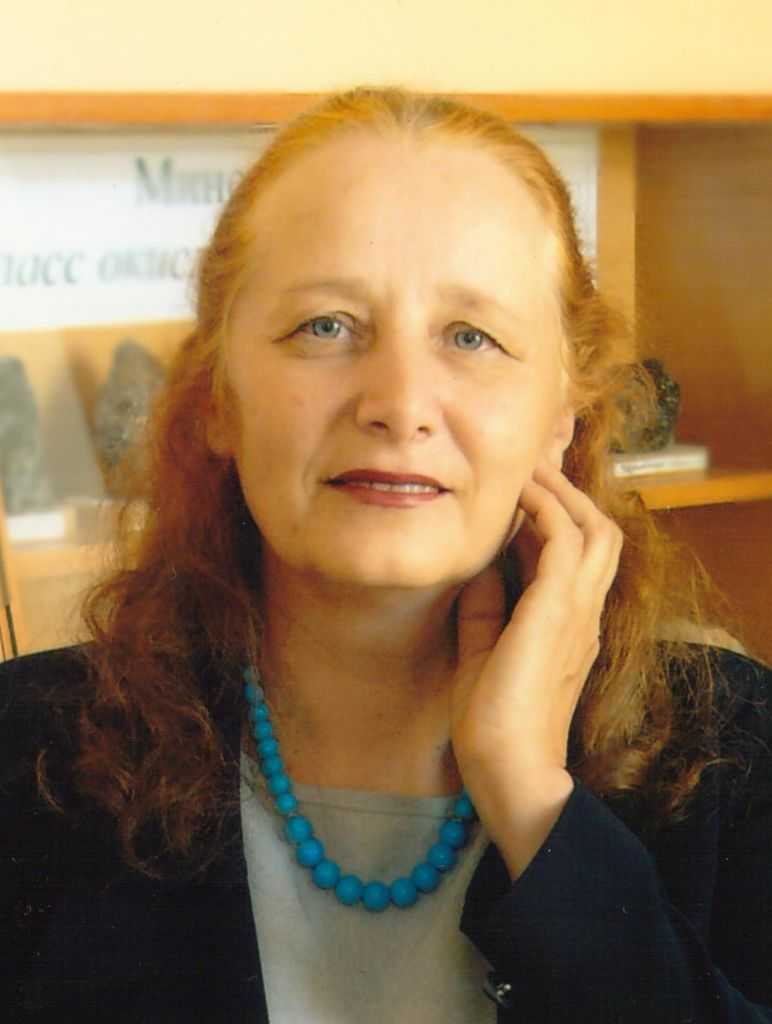 ПЕСТРЯКОВА.jpg