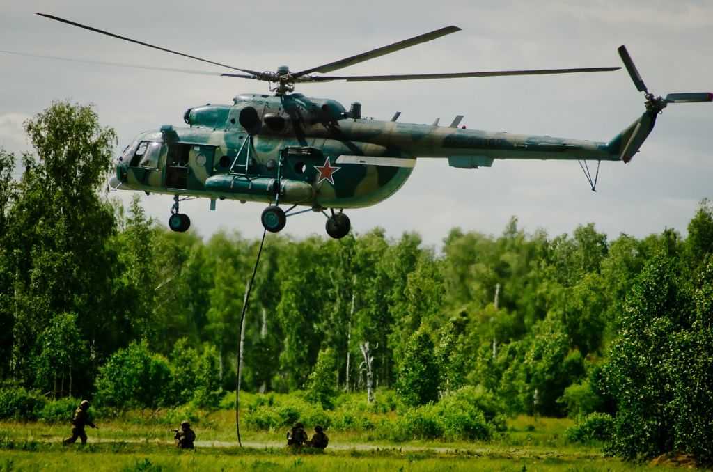 Боевые вертолеты_фото Шишкоедова (2).JPG