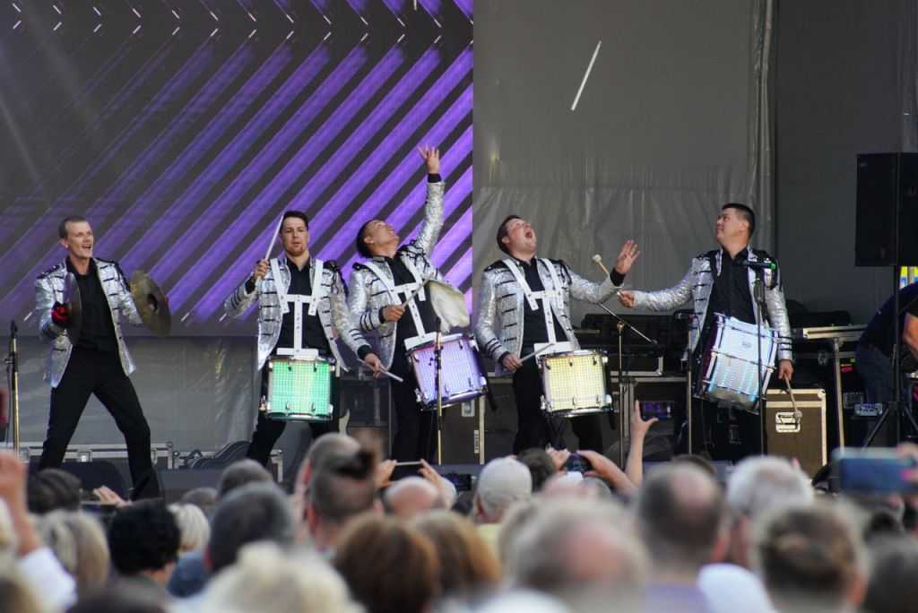 А вообще, коммуникации превыше всего! Обо всем можно договориться, если движение идет с обеих сторон. куткин.jpg