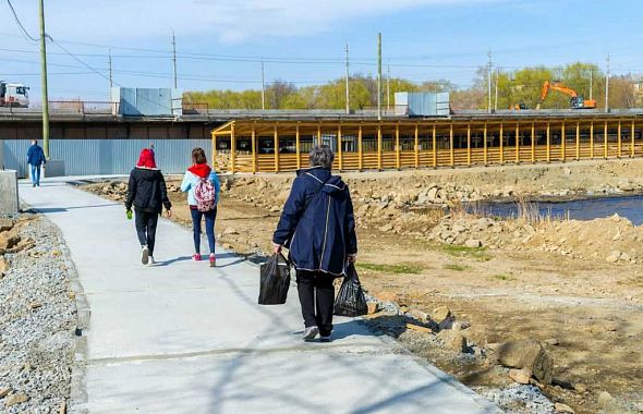 Где будут ходить пешеходы до завершения работ по реконструкции Ленинградского моста
