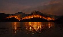 Из-за лесных пожаров туристам ограничат въезд на побережье Тургояка