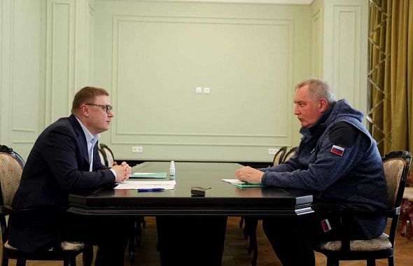 Политолог назвал слова Рогозина на встрече с Текслером интригой года