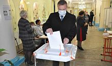 Мэр Копейска проголосовал на выборах депутатов Госдумы