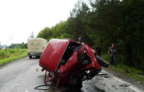 Автоледи погибла в лобовом столкновении под Катав-Ивановском