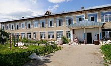 «Единая Россия» проверила ход капитального ремонта школы в селе Кирса