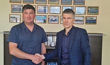 В  футбольном клубе "Челябинск" новый тренер 