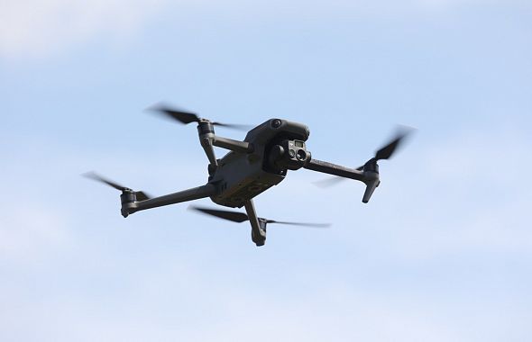 Южноуральцам объяснили, что делать, если в воздухе замечен дрон