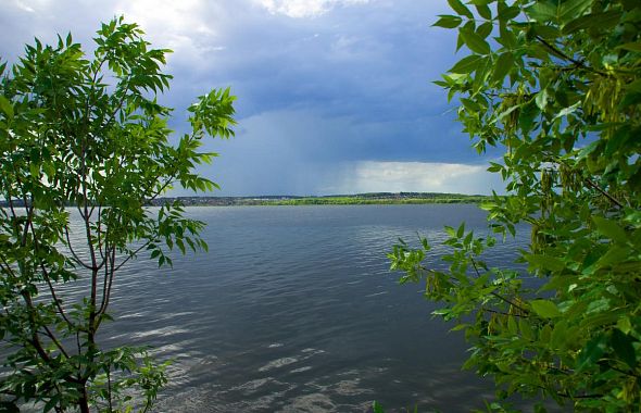 В Челябинске начался сброс воды из Шершнёвского водохранилища