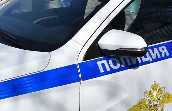 В Челябинске нетрезвая женщина на дорогой иномарке протаранила 10 автомобилей 