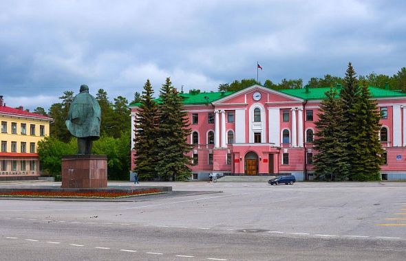 Двое южноуральских школьников проведут остаток каникул на Северном полюсе