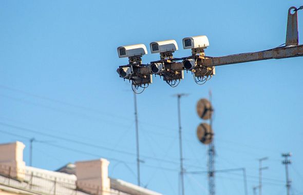 На Южном Урале видеокамеры будут распознавать нарушение правил проезда пешеходных переходов
