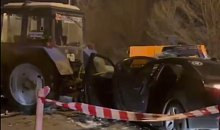 В Магнитогорске бесправник на BMW влетел в трактор: погиб 19-летний пассажир