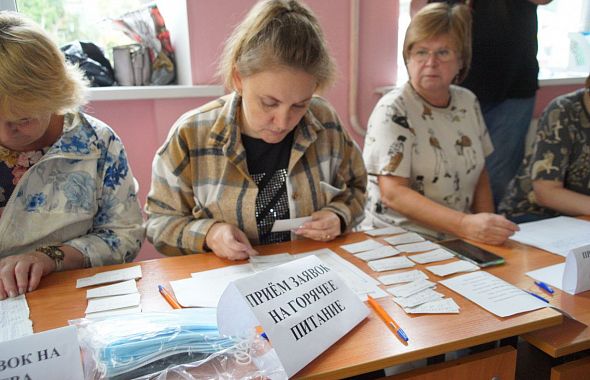 В Челябинске продолжают оказывать помощью людям, пострадавшим от наводнения