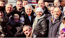 Жители Металлургического района - вместе с Крымом