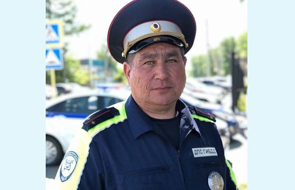 В Кунашакском районе полицейский спас ребенка