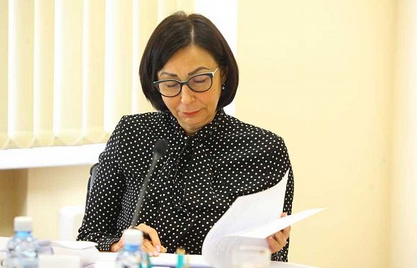 Наталья Котова сократила ставки чиновников в челябинской мэрии