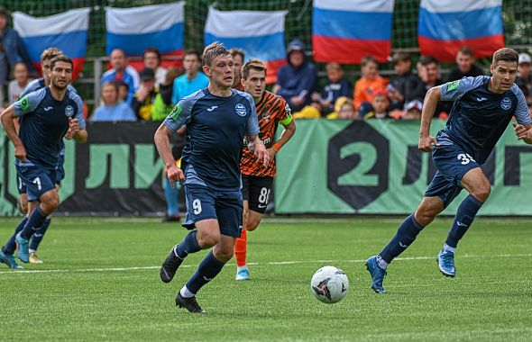Крупная победа в Уральском футбольном дерби!