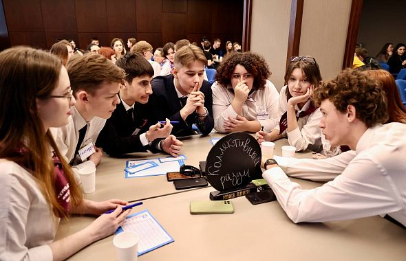 Челябинский школьник рассказал, как тренируют победителей интеллектуальных игр