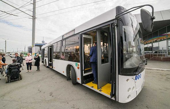 Из-за пандемии на челябинских автобусах не установят систему, спасающую от ДТП