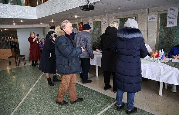 Политолог Евгений Минченко прокомментировал итоги выборов президента на Южном Урале