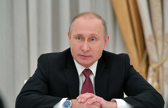 Уровень доверия президенту Владимиру Путину в России остается высоким