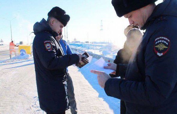Шесть мигрантов ожидают выдворения из России на границе в Челябинской области