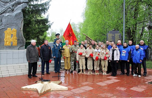 «Единая Россия»: Вечные огни зажглись на 22 мемориальных комплексах в 11 регионах