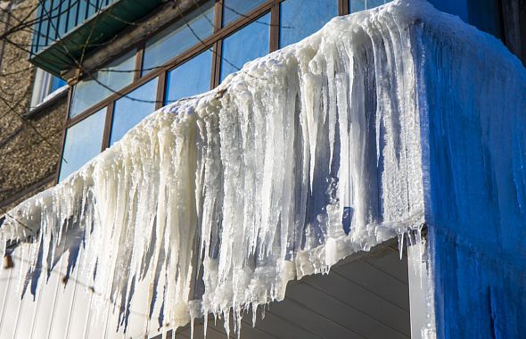 В Челябинске из-за аномальных морозов 21 февраля отменили занятия в школах