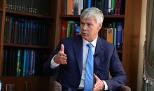 Челябинский депутат предложил ввести изучение Конституции в школе