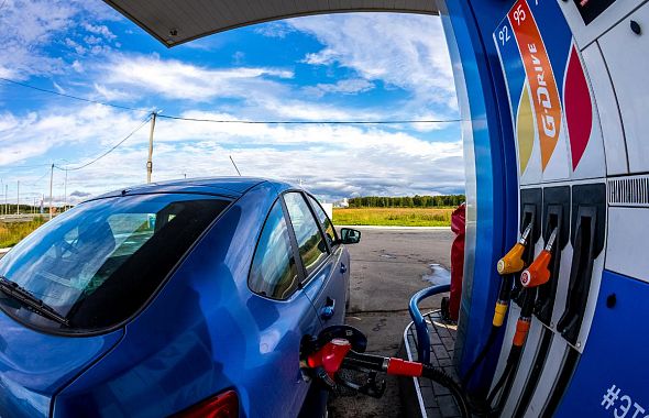 Бензин в Челябинской области один из самых дешевых в России