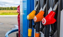 Цены на бензин на Южном Урале одни из самых низких в России
