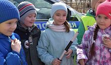 В Челябинске ГИБДД и детсадовцы проводят эксперимент по изучению правил дорожного движения