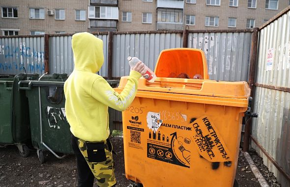 В Челябинской области установлено больше восьми тысяч контейнеров для раздельного сбора мусора